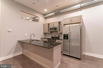 135 N 3rd St in Philadelphia, PA - Building Photo - Building Photo