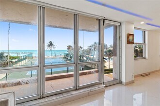 1912 S Ocean Dr in Hallandale Beach, FL - Building Photo - Building Photo