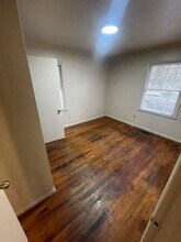 429 Rose Ln in Raleigh, NC - Foto de edificio - Building Photo