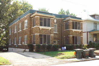 102 Belvedere Blvd in Memphis, TN - Building Photo - Building Photo