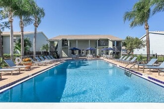 Palmera at Gandy in St. Petersburg, FL - Building Photo - Building Photo