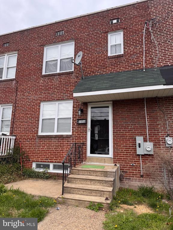 property at 2896 Cushing Rd