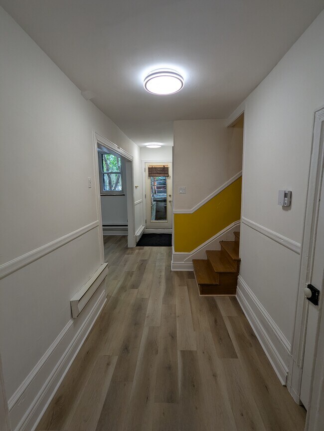 2385 Coursol Rue in Montréal, QC - Building Photo - Building Photo