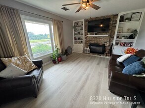 8370 Hillside Trail S in Cottage Grove, MN - Building Photo - Building Photo