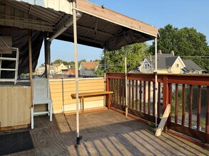 58 Dwight St in New Britain, CT - Foto de edificio - Building Photo