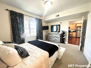 661 Bennington St in Boston, MA - Building Photo - Building Photo