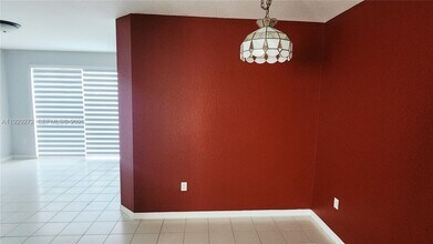 2715 SE 15th Pl in Homestead, FL - Building Photo - Building Photo