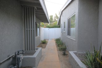 1315 N Indian Canyon Dr in Palm Springs, CA - Building Photo - Building Photo