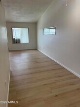 461 W Holmes Ave in Mesa, AZ - Building Photo - Building Photo
