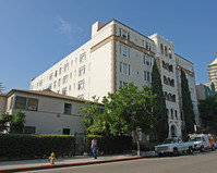 La Leyenda Apartments in Los Angeles, CA - Building Photo - Building Photo