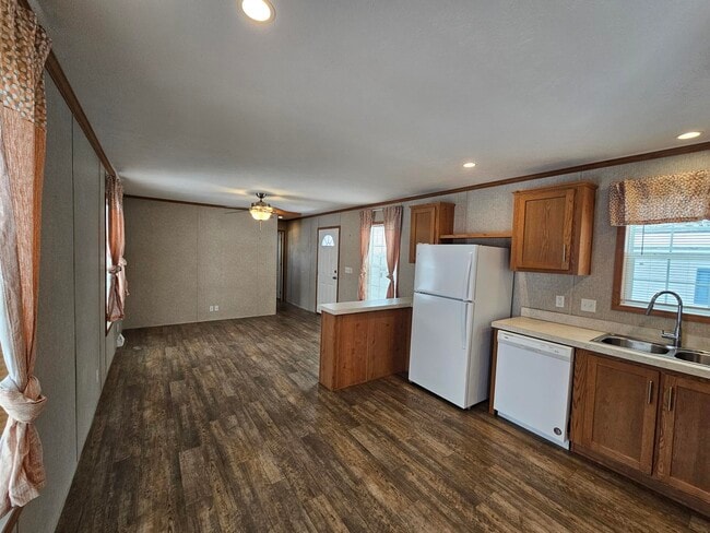 119 Rodeo Dr in Utica, NY - Foto de edificio - Building Photo