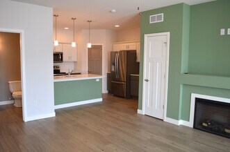 4940 Innovation Dr, Unit 4940 in Deforest, WI - Building Photo - Building Photo