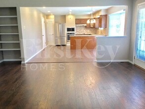 15426 Cousteau Dr in Florissant, MO - Building Photo - Building Photo