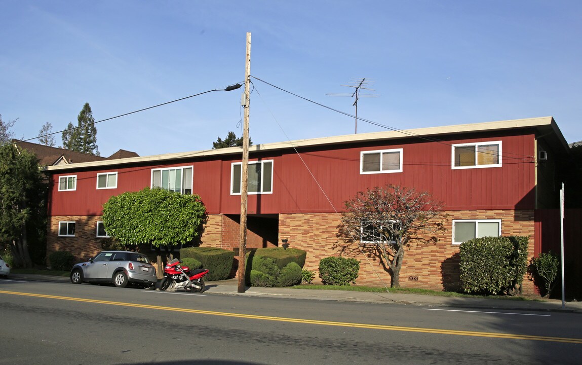 315 62nd St in Oakland, CA - Foto de edificio