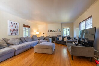 1532 Packard St in Ann Arbor, MI - Foto de edificio - Interior Photo