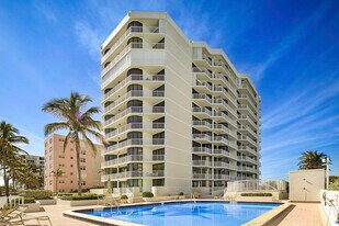 2917 S Ocean Blvd in Highland Beach, FL - Building Photo