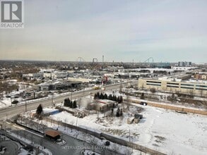 9245 Jane St in Vaughan, ON - Building Photo - Building Photo