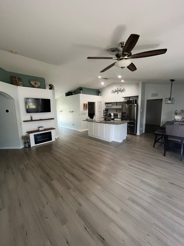 3202 57th St W in Lehigh Acres, FL - Building Photo - Building Photo