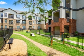 Avery in Lewisville, TX - Building Photo - Building Photo