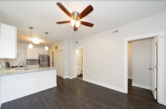 1433 N Cleaver St in Chicago, IL - Building Photo - Building Photo