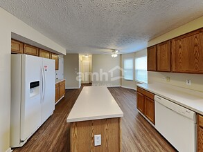 6529 Hemmingford Dr in Canal Winchester, OH - Building Photo - Building Photo