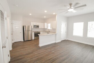 130 Briarwood Rd in Statesboro, GA - Building Photo - Building Photo