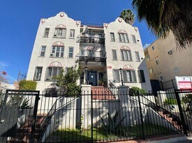 316 S Berendo St, Unit 107