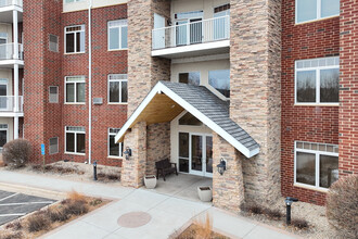 Steiger Lake Condos in Victoria, MN - Building Photo - Building Photo