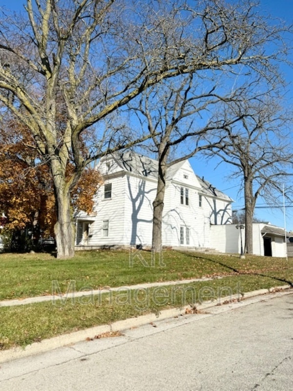 property at 1141 Earlwood Ave