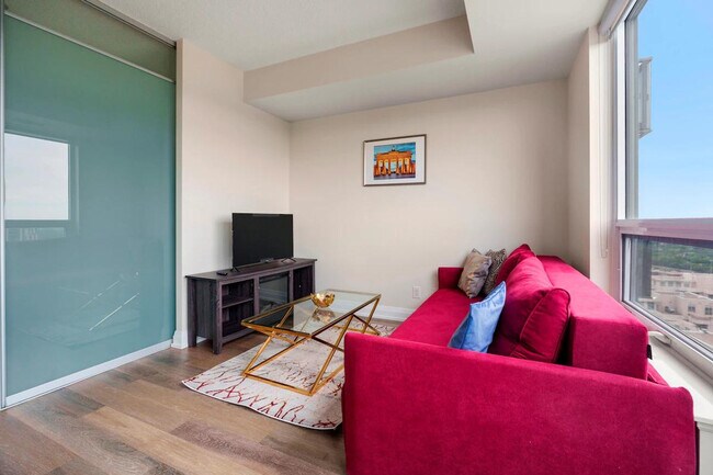 14 Glendora Ave in Toronto, ON - Building Photo - Building Photo