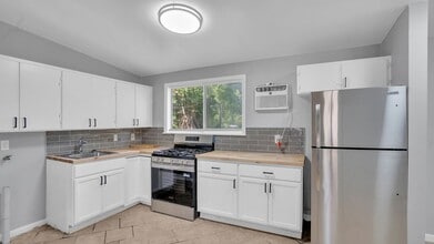 2844 E 43rd St N in Tulsa, OK - Building Photo - Building Photo