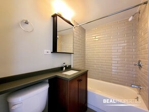 443 W Wellington Ave in Chicago, IL - Building Photo - Building Photo