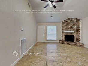 19607 Lake Hollow Ln in Houston, TX - Building Photo - Building Photo