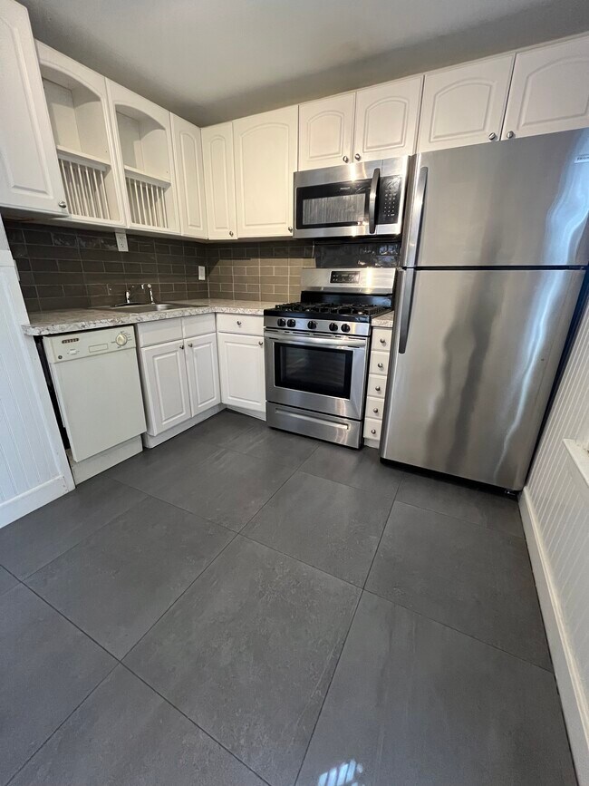383 Washington Ave, Unit Lower in Buffalo, NY - Foto de edificio - Building Photo