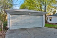 1827 E Olive St photo'