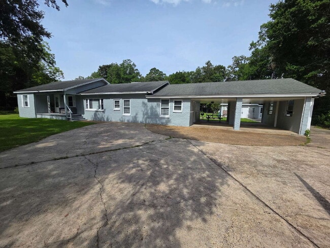 property at 5809 Washington Ave