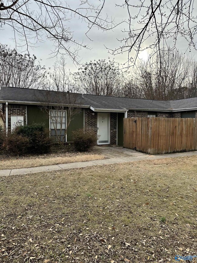 127 Westscott Dr in Madison, AL - Building Photo - Building Photo