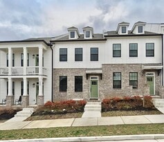 2079 Oakwood Ave in Nashville, TN - Building Photo