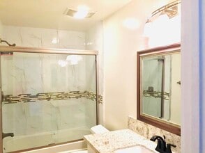 1130 9th St, Unit 3 in Santa Monica, CA - Building Photo - Building Photo