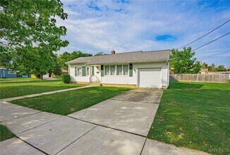 1088 98th St in Niagara Falls, NY - Building Photo - Building Photo