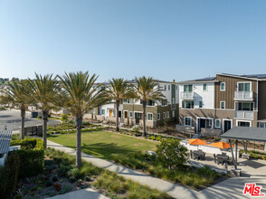1483 W Vis Wy in Los Angeles, CA - Building Photo - Building Photo
