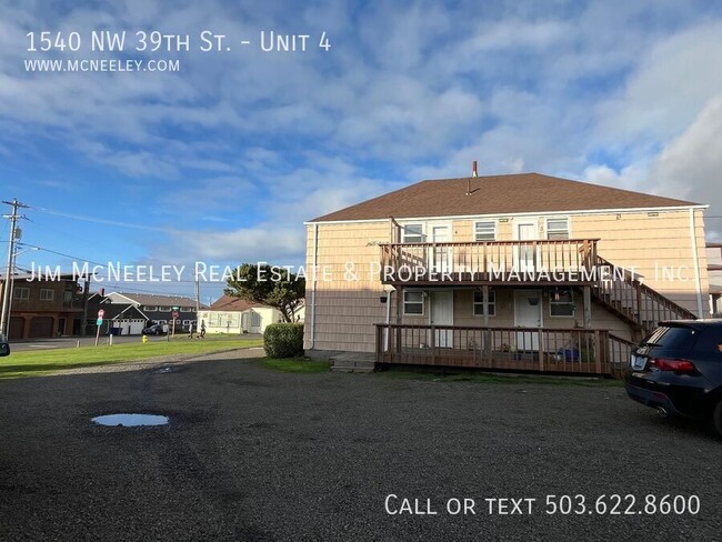 1540 NW 39th St in Lincoln City, OR - Building Photo - Building Photo