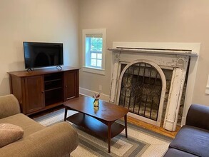 5454 Pinewood Rd in Franklin, TN - Building Photo - Building Photo