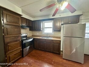 194 Nicholson St in Wilkes-Barre, PA - Building Photo - Building Photo