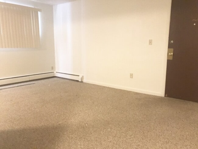 49 Sumner St in Stoughton, MA - Building Photo - Building Photo