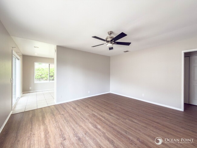 4719 Colony Dr in Camarillo, CA - Building Photo - Building Photo