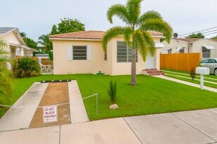 3122 SW 25th Ter in Miami, FL - Building Photo