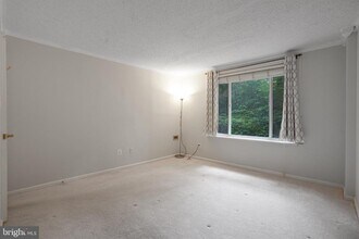 1730 Arlington Blvd in Arlington, VA - Building Photo - Building Photo