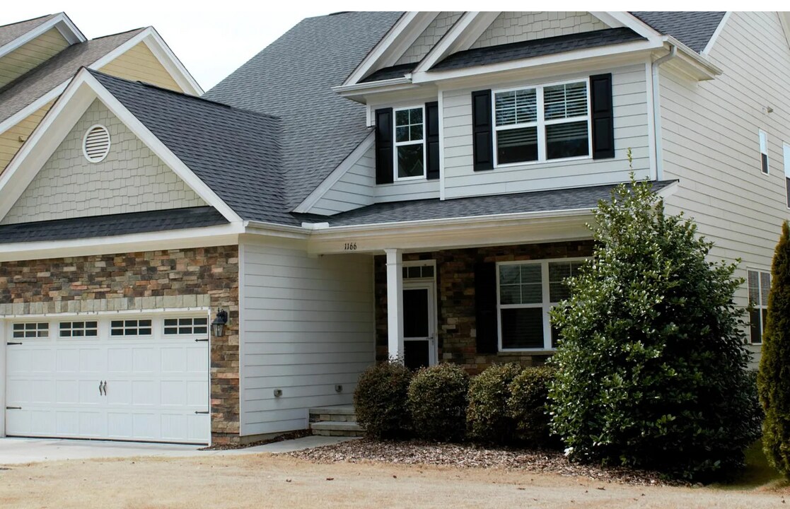 1166 Alsace Dr in Apex, NC - Building Photo