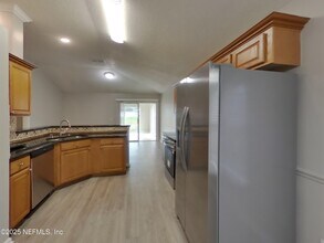 1695 Northglen Cir in Middleburg, FL - Building Photo - Building Photo